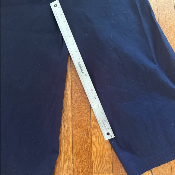 Eileen Fisher Cropped Navy Casual Pants. Size. Small - Picture 5 of 7